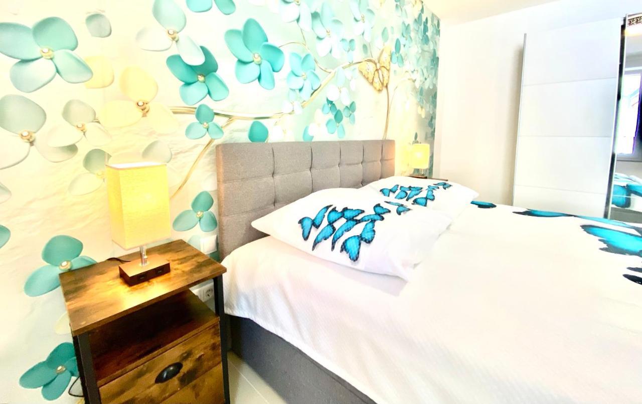 Mein Apartment Flowers Mit Kamin, Bis 10 Personen ฟรังเคนทาล ภายนอก รูปภาพ
