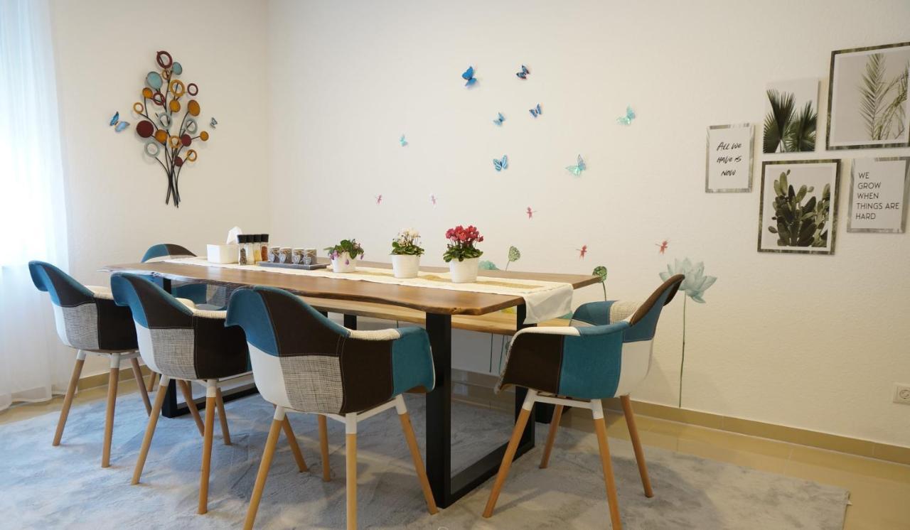 Mein Apartment Flowers Mit Kamin, Bis 10 Personen ฟรังเคนทาล ภายนอก รูปภาพ
