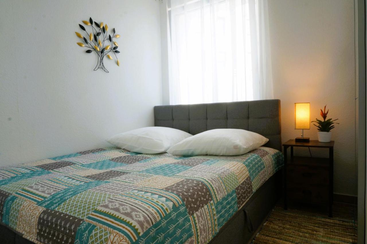 Mein Apartment Flowers Mit Kamin, Bis 10 Personen ฟรังเคนทาล ภายนอก รูปภาพ