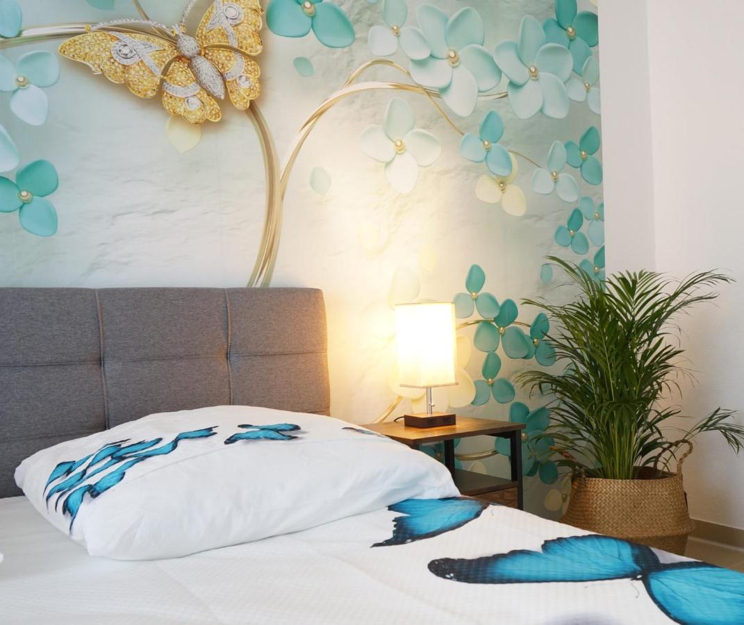 Mein Apartment Flowers Mit Kamin, Bis 10 Personen ฟรังเคนทาล ภายนอก รูปภาพ