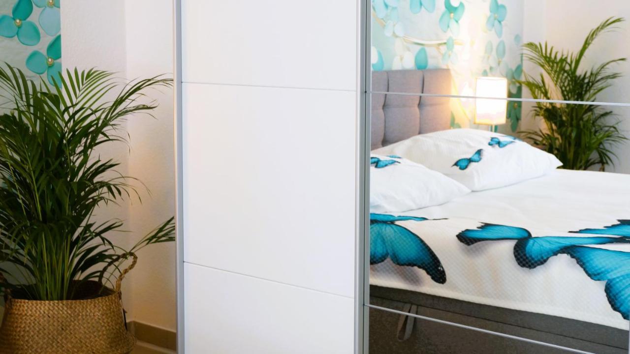 Mein Apartment Flowers Mit Kamin, Bis 10 Personen ฟรังเคนทาล ภายนอก รูปภาพ