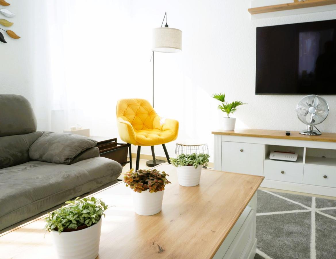 Mein Apartment Flowers Mit Kamin, Bis 10 Personen ฟรังเคนทาล ภายนอก รูปภาพ