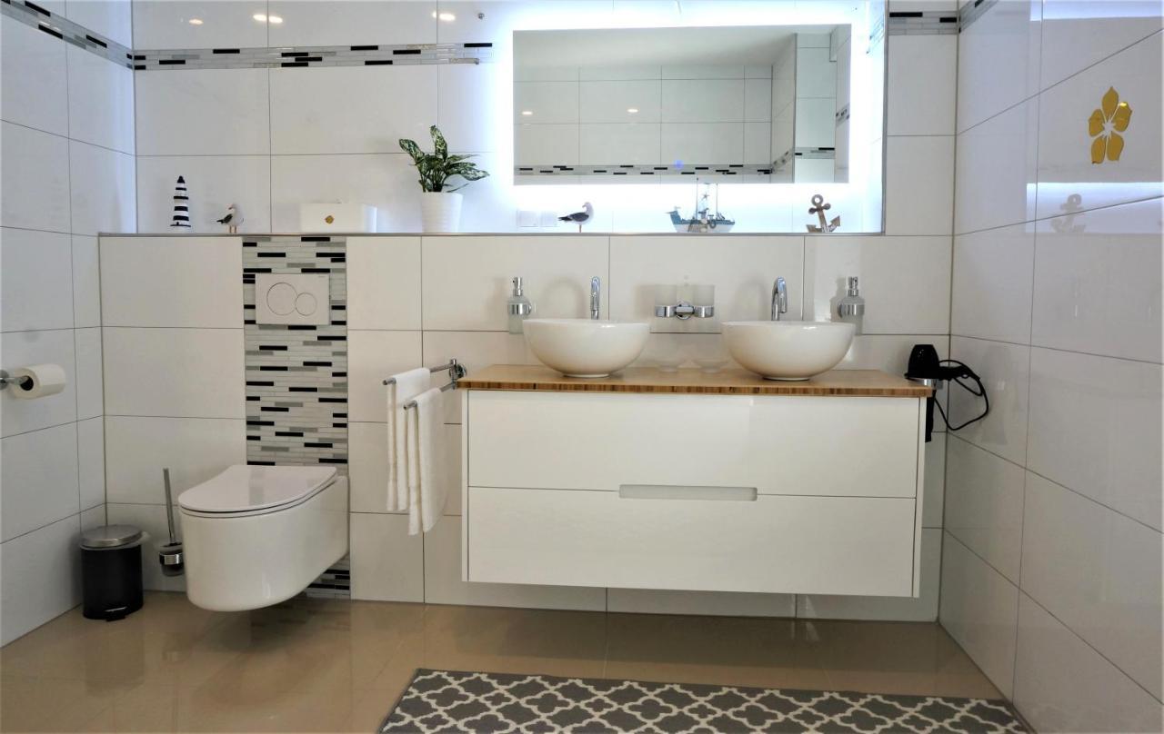 Mein Apartment Flowers Mit Kamin, Bis 10 Personen ฟรังเคนทาล ภายนอก รูปภาพ